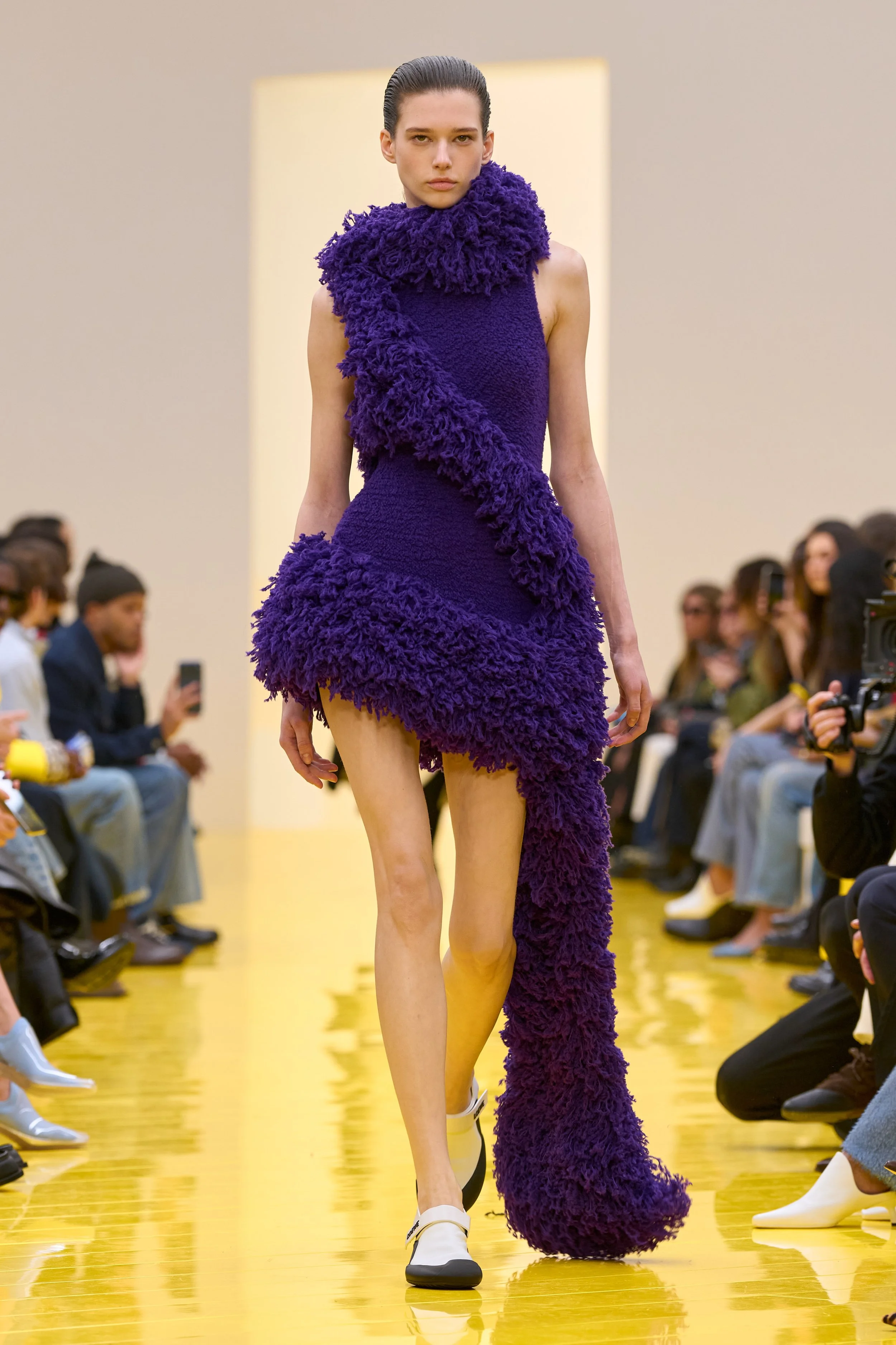 LOEWE (ロエベ) 杉原 LOEWE FW26 - SHOW REPORT - BTB DIGITAL —